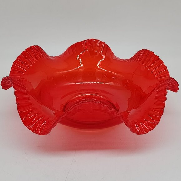 Victorian Antique Red Glass Bowl With Ruffled Edges Decorative Centerpiece - Picture 1 of 7